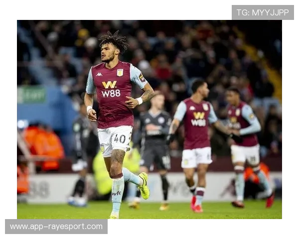 阿斯顿维拉4-0大胜伯恩茅斯,奥纳纳远射破门建功